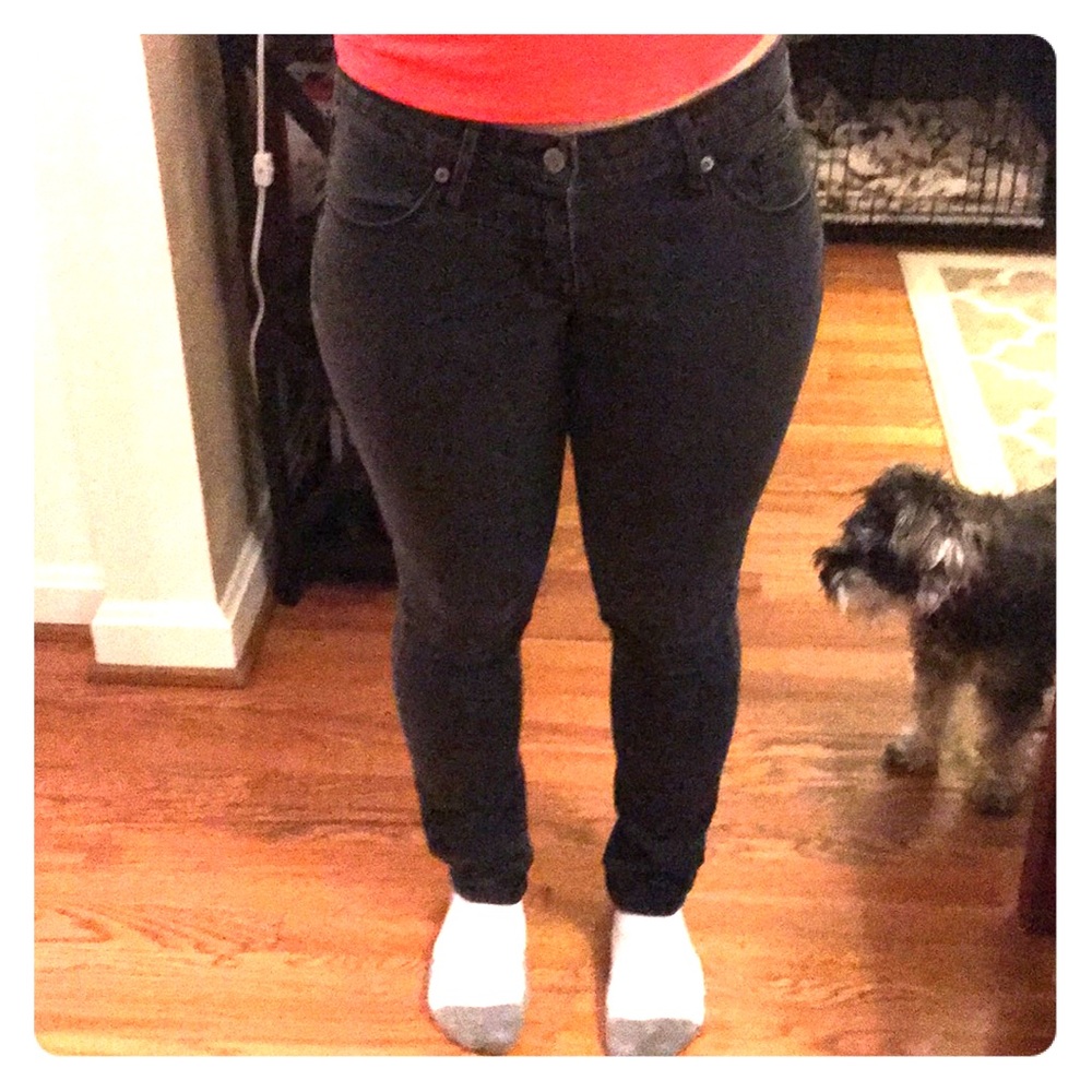 NWOT black low rise skinny jeans